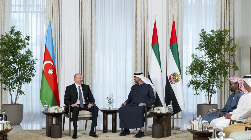 UAE and Azerbaijani Presidents discuss bilateral relations