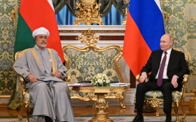 Sultan of Oman, Russian President discuss global developments